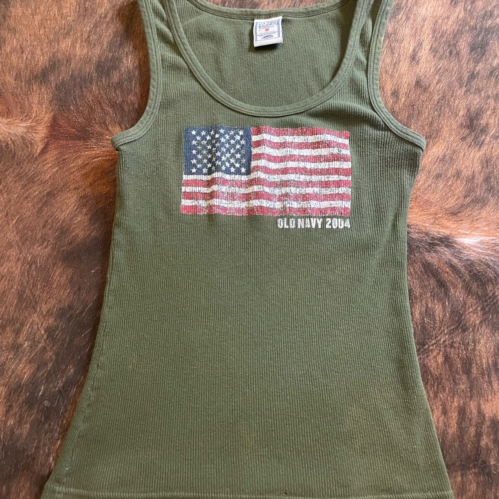 Old Navy Green Tank Top with Flag Print- Size Medium